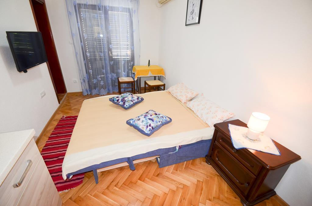 Apartments Ceklin Kotor Exteriör bild