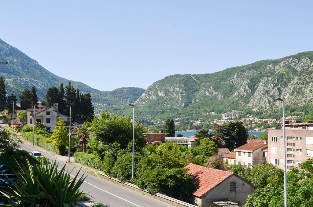 Apartments Ceklin Kotor Exteriör bild