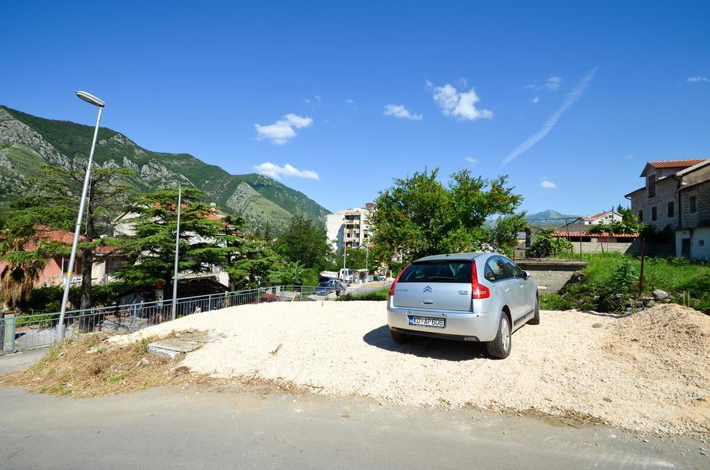 Apartments Ceklin Kotor Exteriör bild